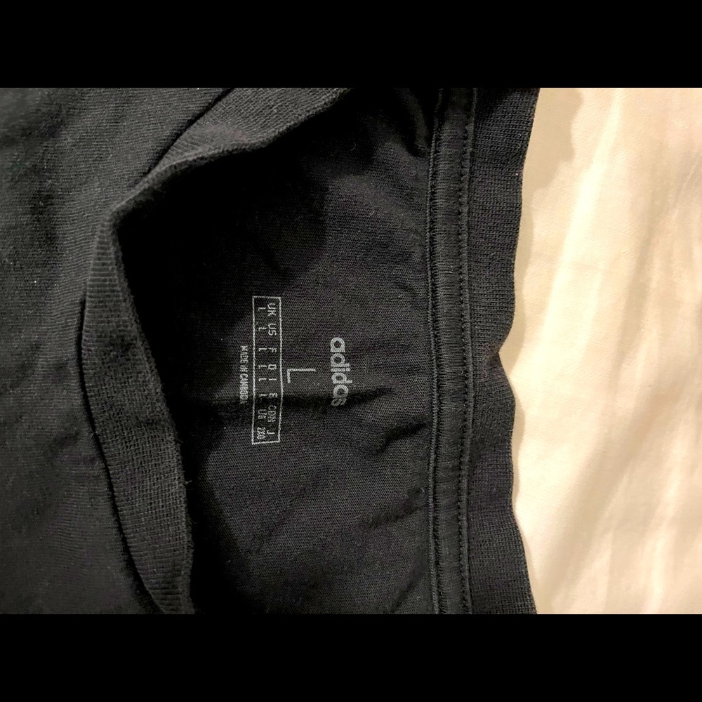 Adidas T-Shirt